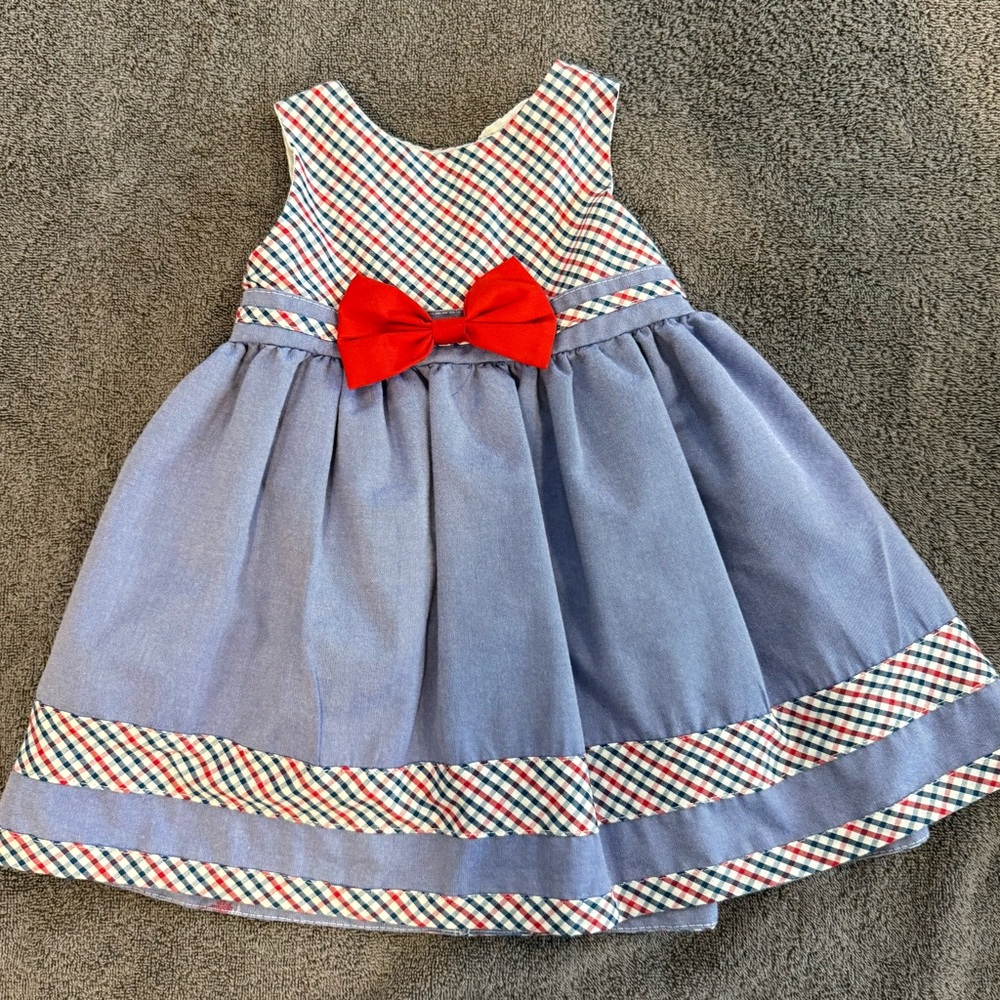 Cute little girls dress size 18 months